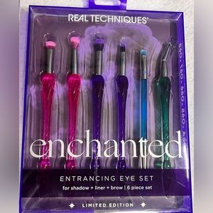 LIMITED EDITION Real Techniques Enchanted Entrancing Eye Makeup Brush Kit